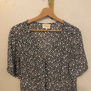 Sezane Sola Dress in Daisy Blue Background